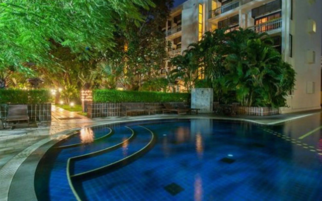 Embassy Place Apartments