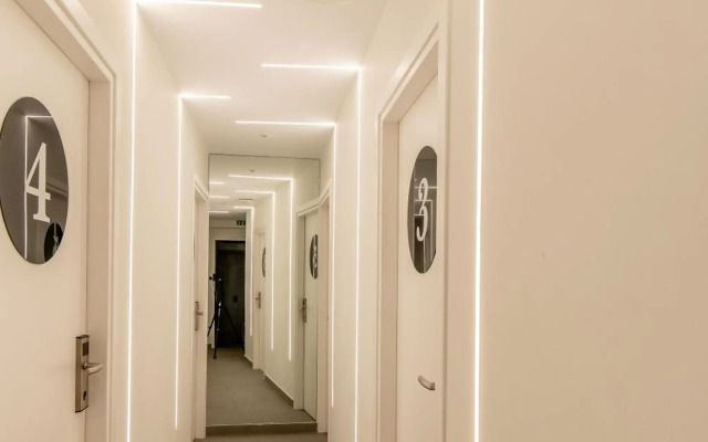 Triple A - Apartments Accommodation in Psirri Square