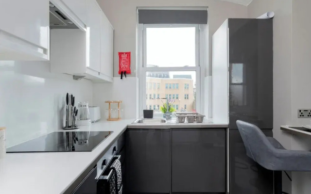 Brighton Seaside - Apartment - Sleeps 2