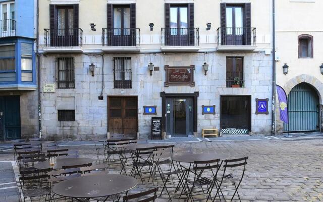 Albergue Plaza Catedral - Hostel