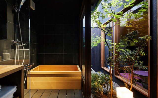 YADORU KYOTO HANARE Kanade No Yado