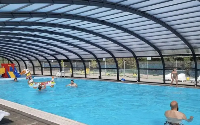 6 Person Holiday Park Home in Malling