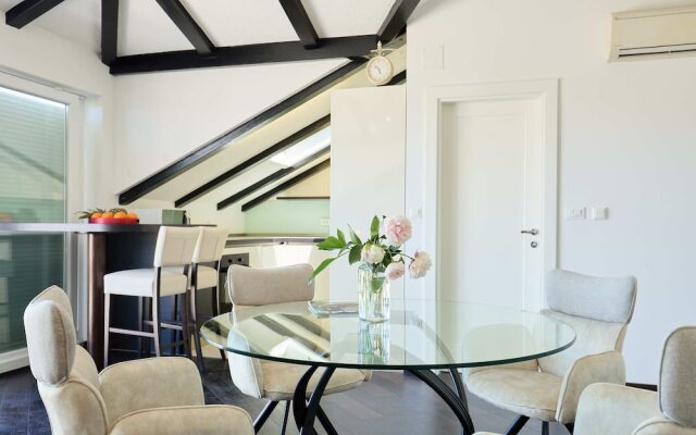 Hedera Estate, Hedera A42