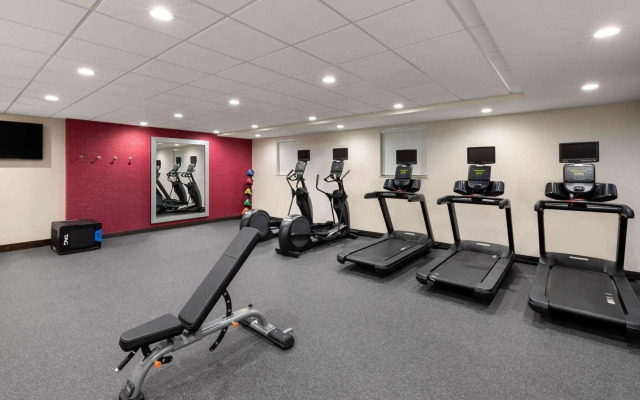 Hawthorn Extended Stay by Wyndham Kingwood/Houston