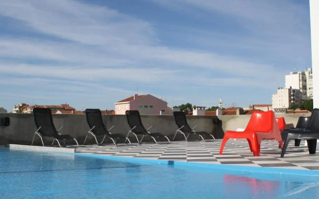 N1 Hostel Apartments & Suites