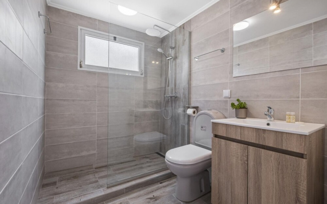 Upland Home I by Madeira Sun Travel