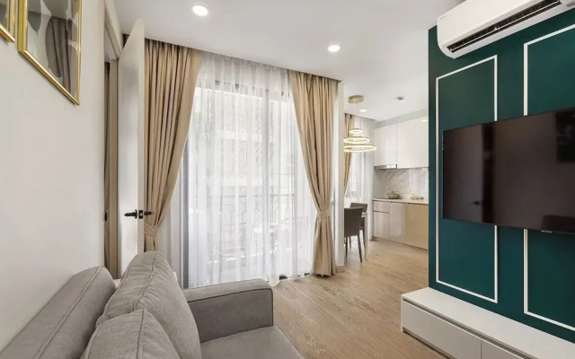 One bedroom Palmetto Condo Karon A309