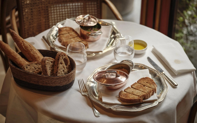 Nolinski Paris - Evok Collection