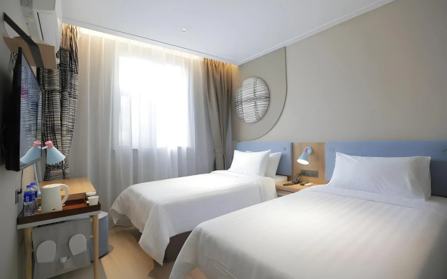 Homeinn · neo (Jinhua Guzicheng Shengli Street)