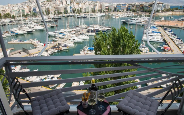 Piraeus Seaview Elegant Apartments