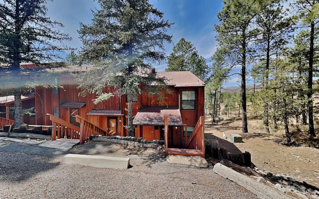 Whispering Bluff #101