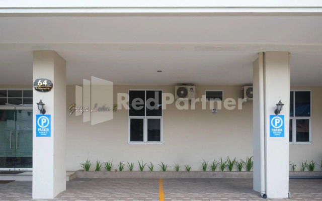 Capital O 3930 Griya Loka Syariah