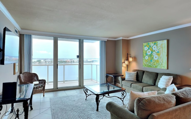 Sabine Yacht & Racquet #8D by Southern Vacation Rentals