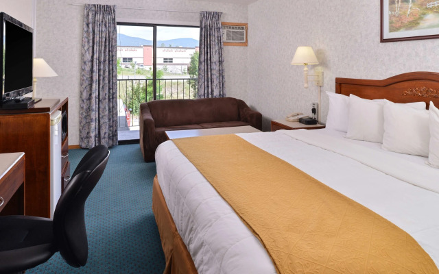 Canadas Best Value Inn & Suites Castlegar