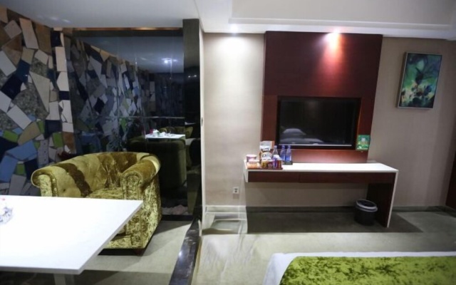 Lafei Royal Hotel – Hotel Rooms – Yueyang
