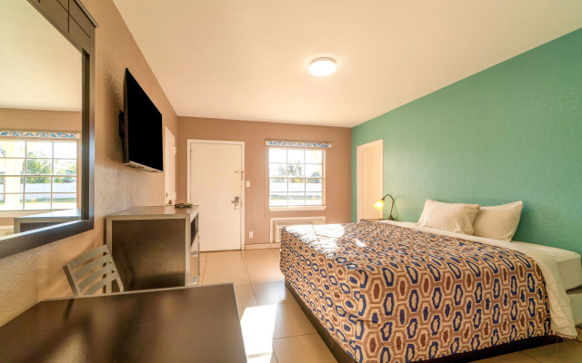 Woodfield Inn & Suites Hotel O, Yoakum TX 111