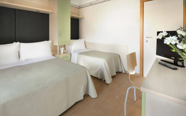 Hotel Sampaoli