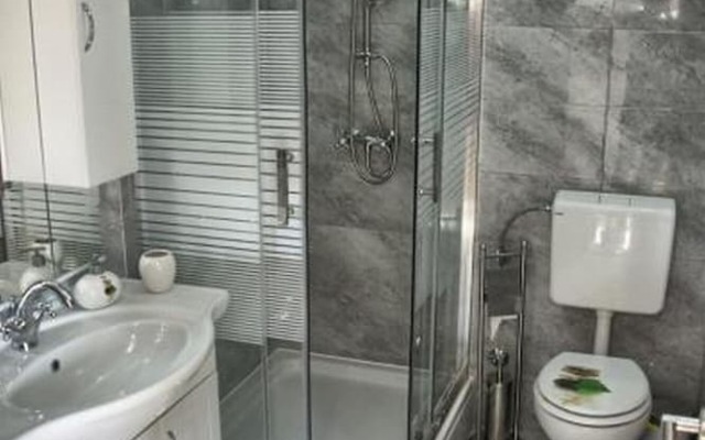 Miljas Studio Apartment