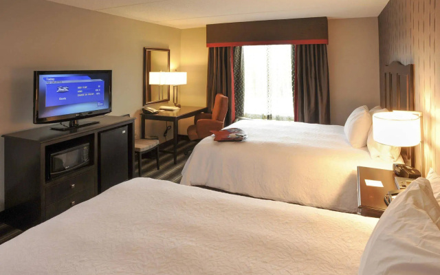 Hampton Inn Neptune/Wall