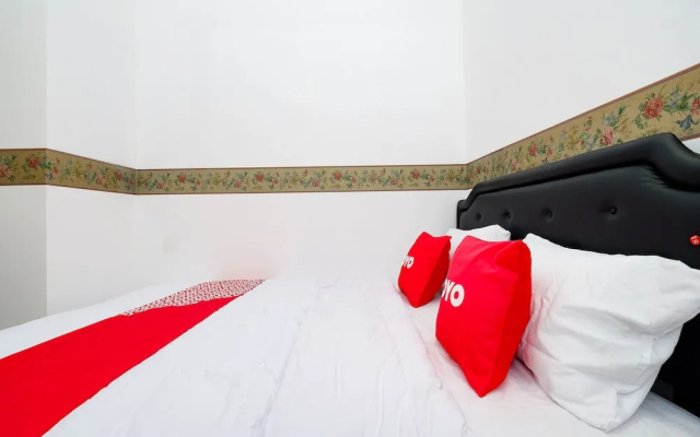 Puspa Residence by OYO Rooms