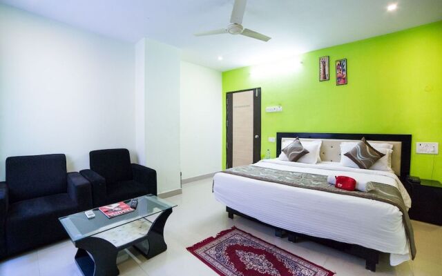 OYO 494 Hotel Euro Park