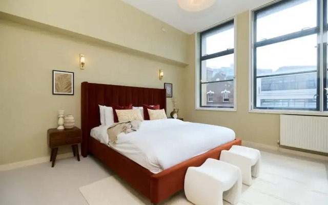The Spitalfields Beauty - Bright 2bdr Flat