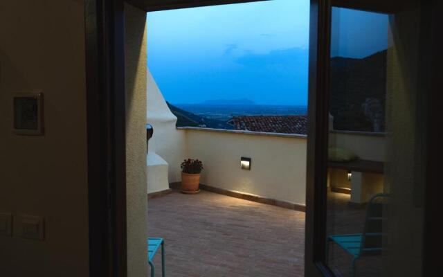 Aurora Medieval House