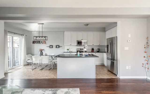 Luxury 3BR Townhome Private Gym BBQ