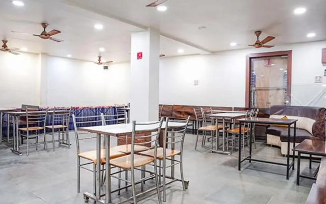 Ashirwad Regency Fabhotel