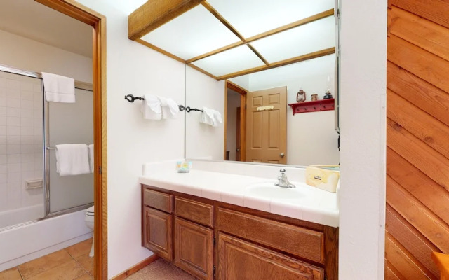 Aspen Creek 316 - One Bedroom Condo