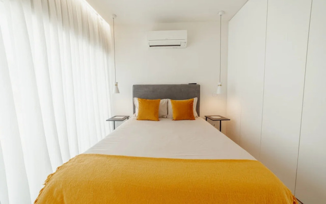 Porto Panoramic Views With Terrace by Vacationy