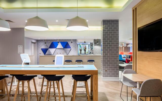 Holiday Inn Express Belfast City by IHG