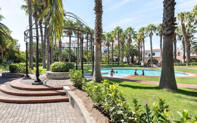 Island Club LA302 by CTHA