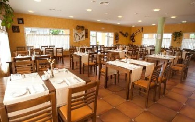 Hotel Restaurante La Alhama