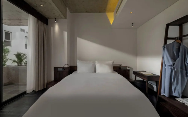 Thè HEM Hotel and Apartment