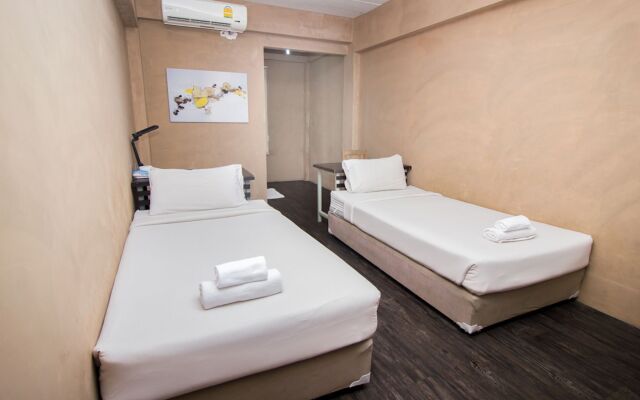 B2 Santitham Boutique and Budget Hotel