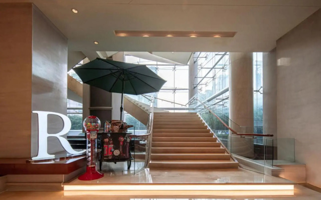 Renaissance Wuhan