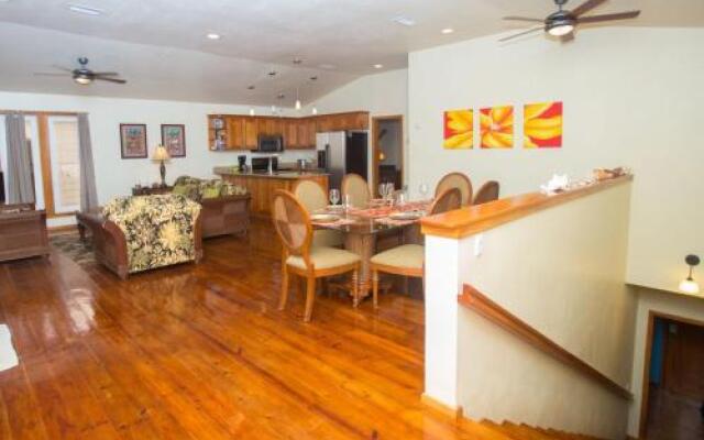 Turtle Casa Penthouse