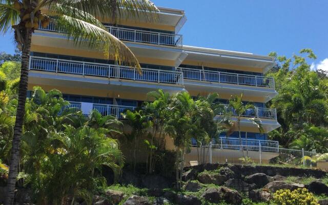 Coral Sea Vista Apartments