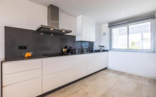 AL-1303 Apartment in Estepona - Alcazaba Lagoon