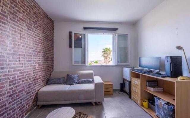 Villa avec piscine au calme 6 personnes