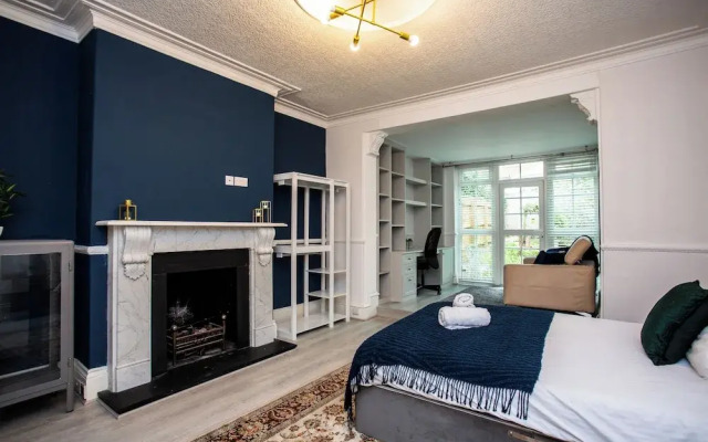 Spacious 5 Bed House Newcastle Gateshead