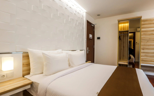 Alimar Hotel
