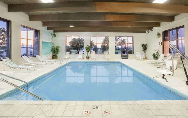 Baymont by Wyndham Janesville