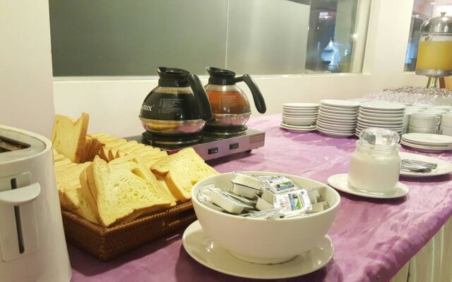 Angkor Vireak Chey Hotel
