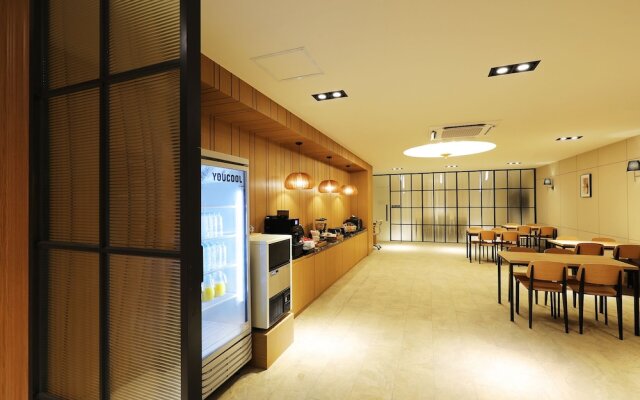 Mari Hotel Chungju