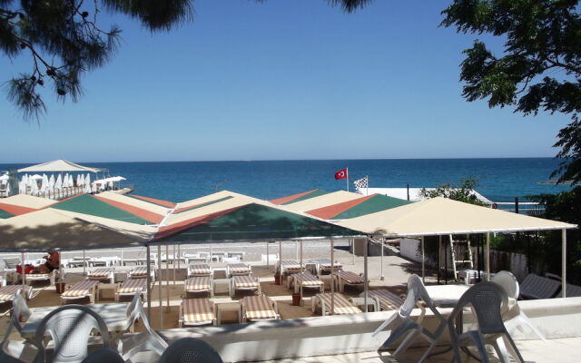 Rios Beach Hotel