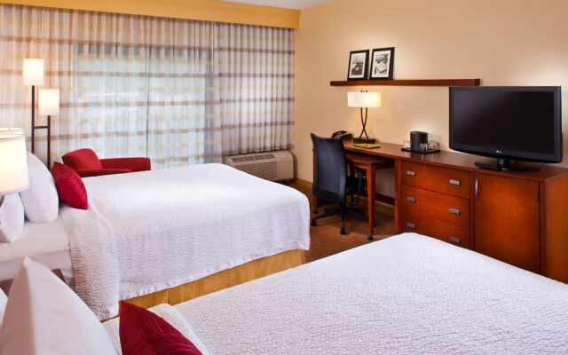 Courtyard Nashville Airport