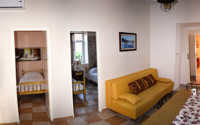Apartments Mia