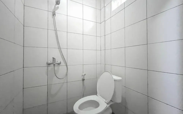 RedDoorz near Tegalega Park 2